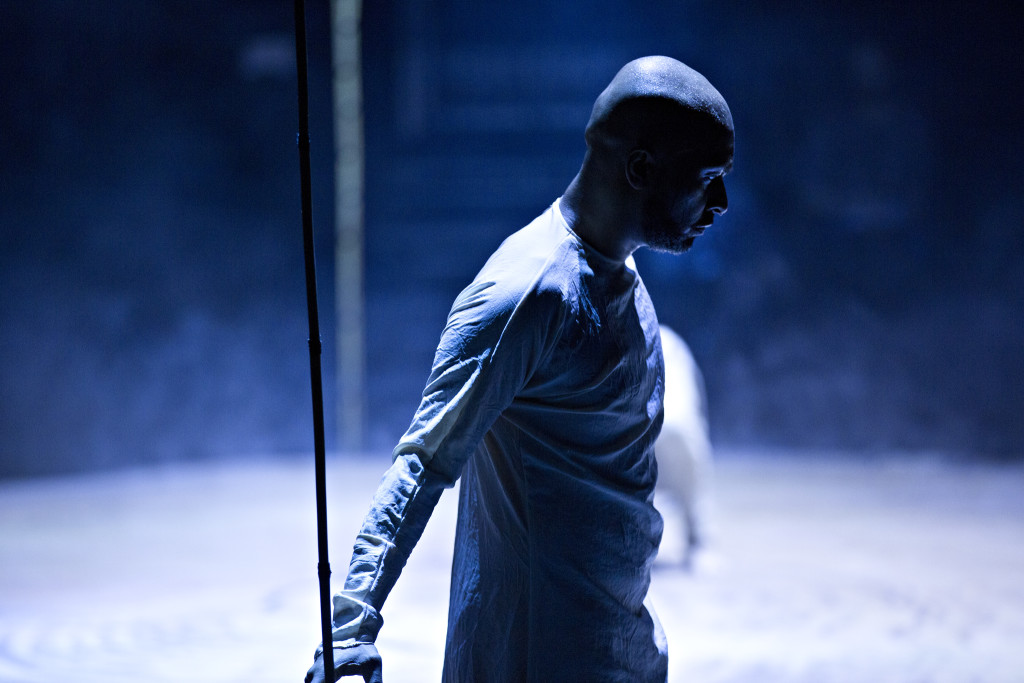 Akram Khan in Until the Lions at the Roundhouse 9-24 January 2016 Credit Jean Louis Fernandez 10.jpg