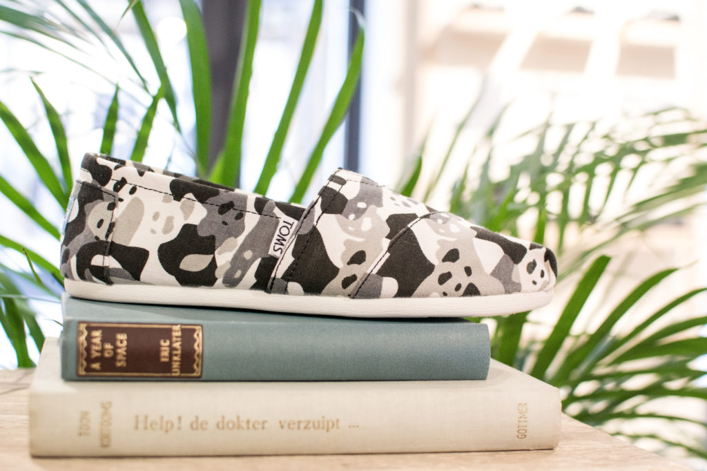 TOMS x WildAid