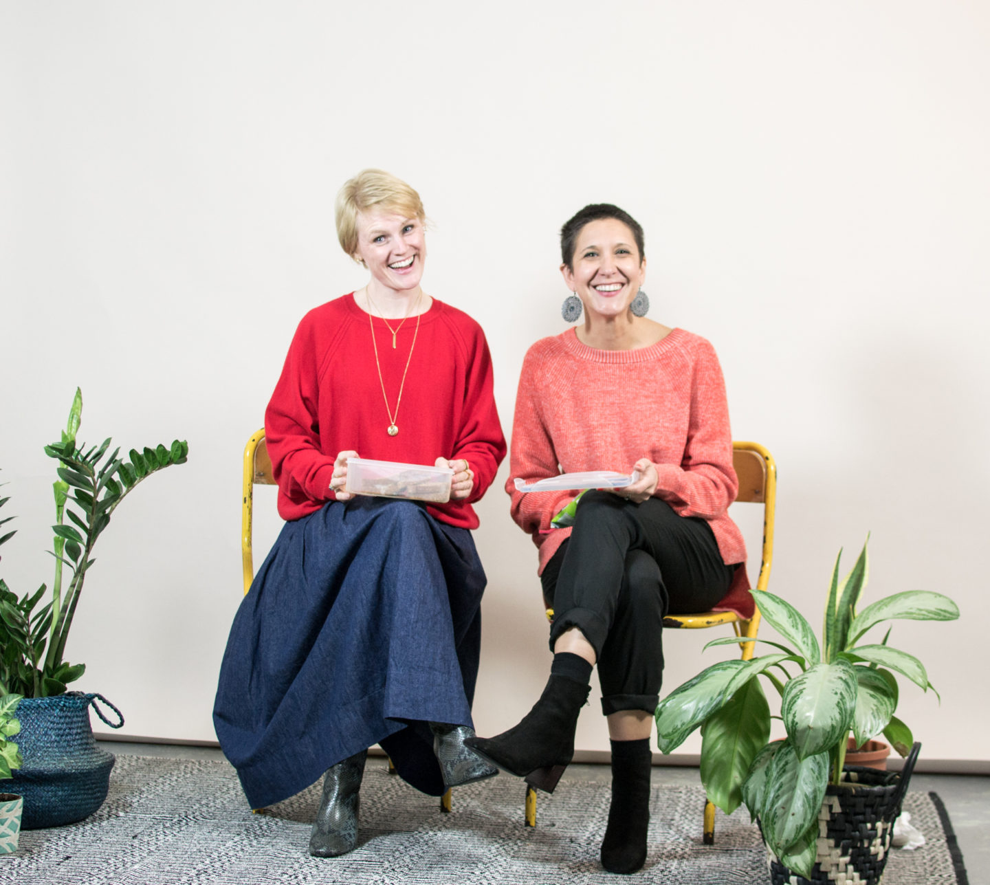 Red Jumpers from Knit Planet and Maska at Green Lens Studio 