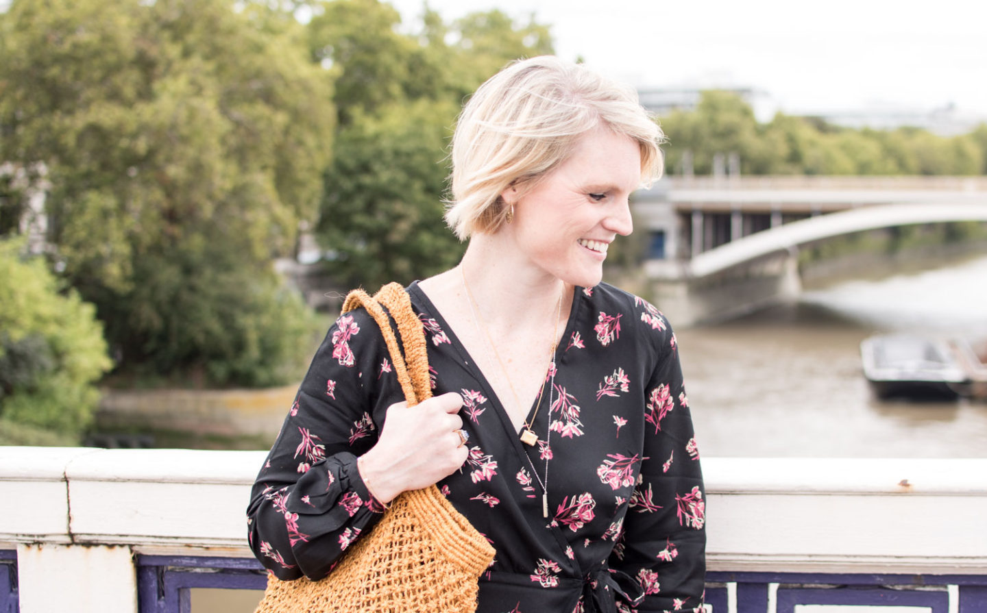 Karen Maurice of n4mummy wearing recycled silver jewellery necklace from Wearth London