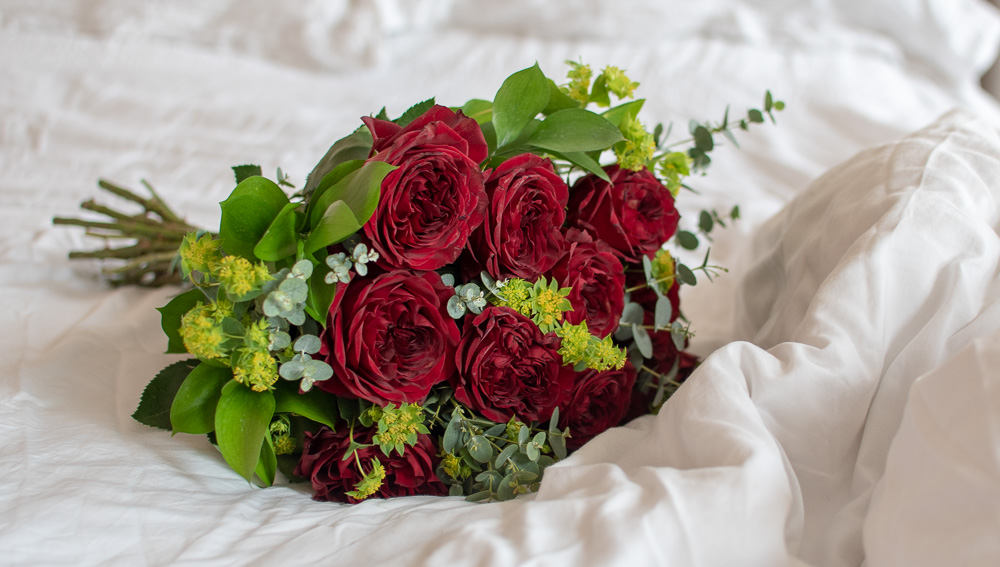 A luxury bouquet of red roses from Appleyard