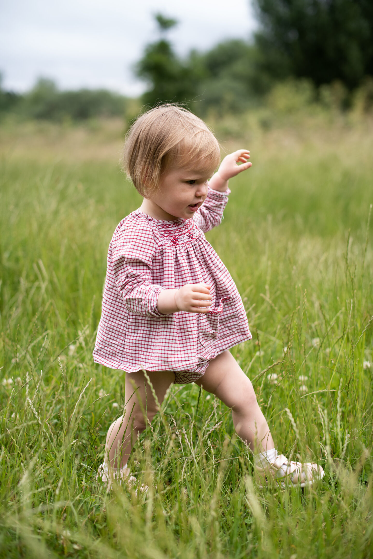 n4mummy's baby daughter photographed by family photographer Katrina Campbell