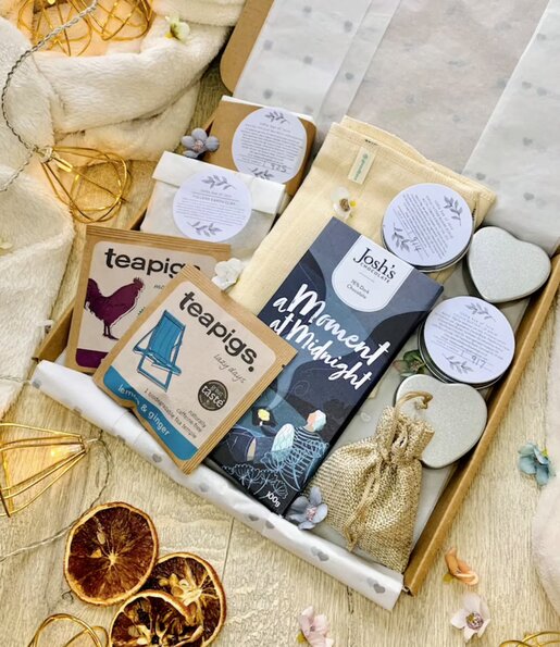 Sustainable gifts, an eco gift box from Etsy