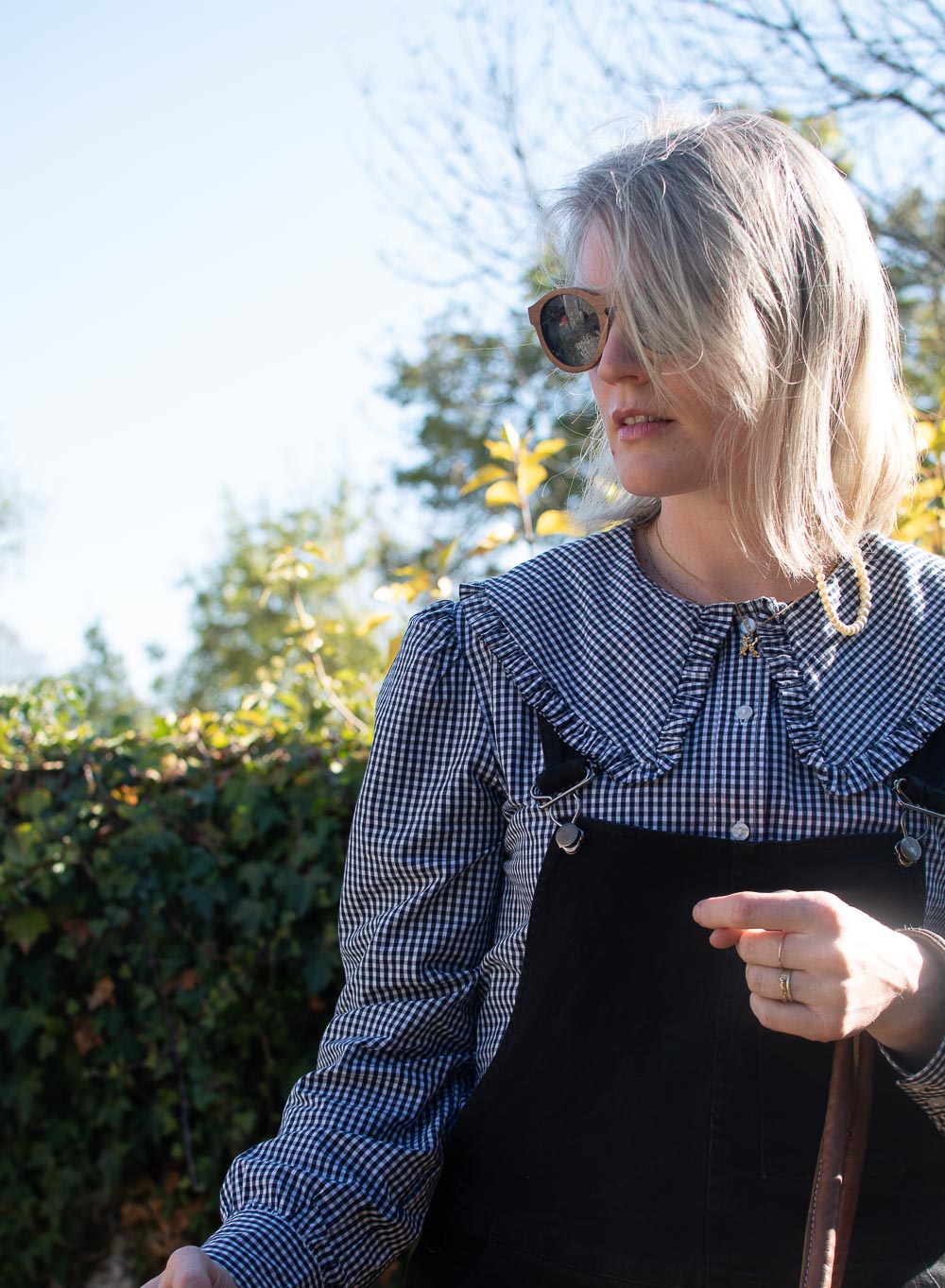 Karen Maurice of n4mummy wearing a gingham collar top bought from Manifesto Woman, second hand clothes online